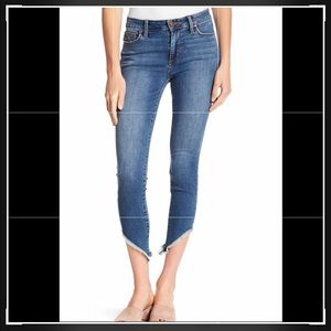 Joe’s Icon Frayed Hem Skinny Jean
